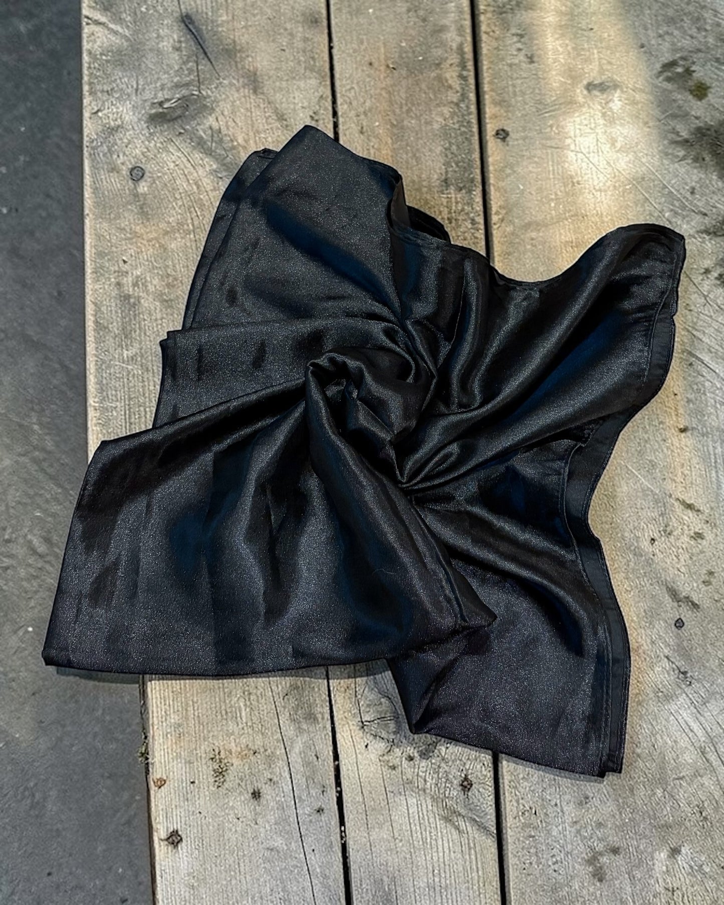 Black Wild Rag