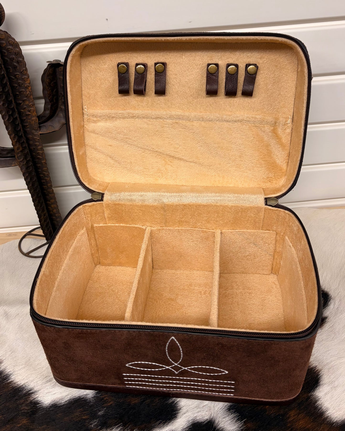 The Quincy Jewelry Box