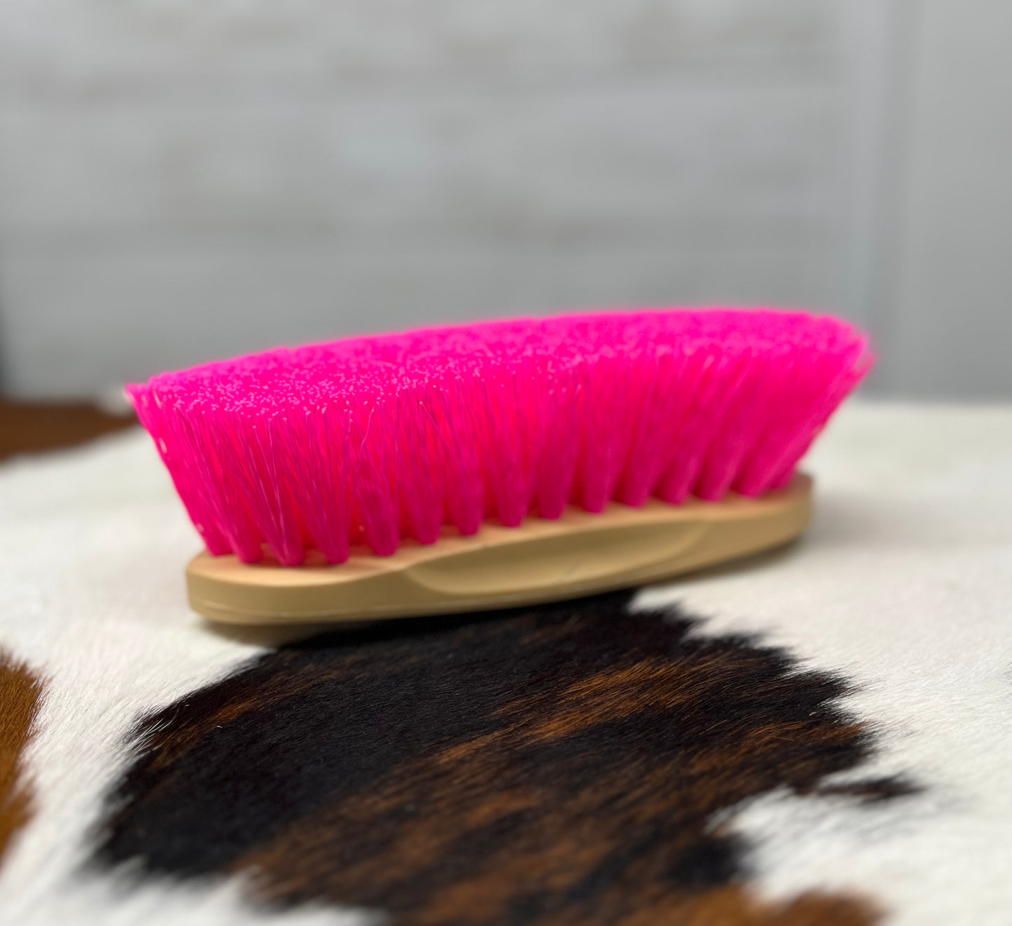 The Rebel Brush - Pink