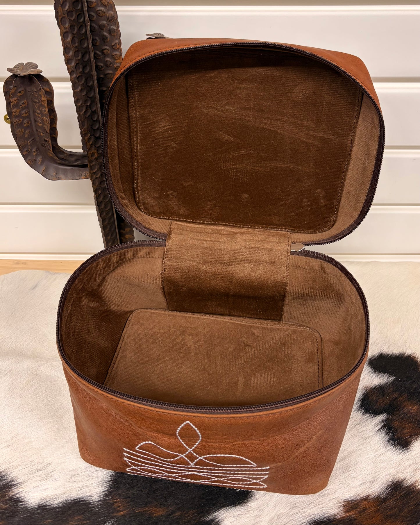 Boot Stitch Makeup Box