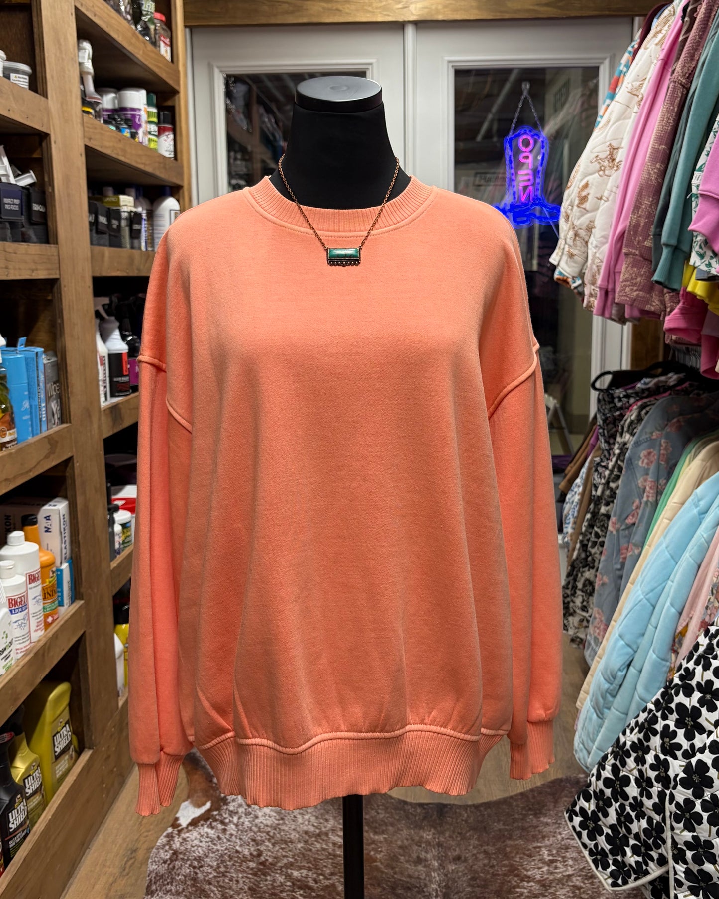 The Shania Crewneck - Coral