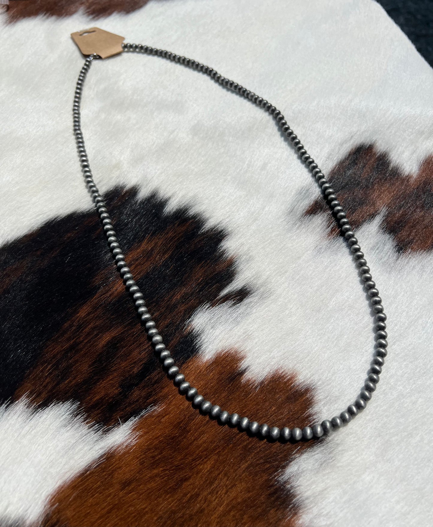 The Mae Necklace